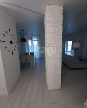 3-к квартира, вторичка, 81м2, 3/13 этаж