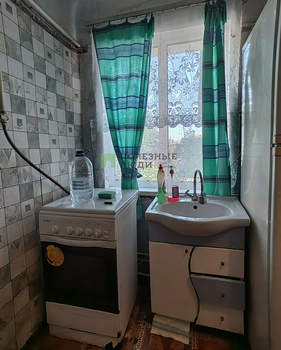 2-к квартира, вторичка, 37м2, 1/1 этаж