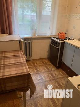 2-к квартира, вторичка, 46м2, 1/6 этаж