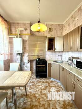2-к квартира, вторичка, 61м2, 3/4 этаж