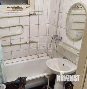 2-к квартира, вторичка, 42м2, 4/4 этаж