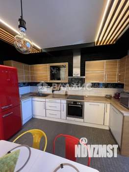 2-к квартира, вторичка, 105м2, 14/14 этаж