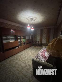 3-к квартира, вторичка, 61м2, 1/5 этаж