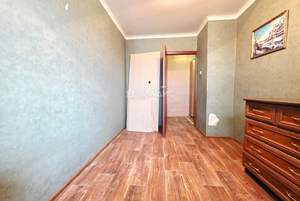 3-к квартира, вторичка, 57м2, 5/5 этаж