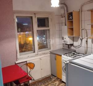 2-к квартира, вторичка, 42м2, 4/4 этаж