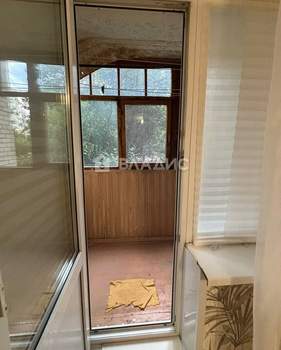 1-к квартира, вторичка, 34м2, 1/10 этаж
