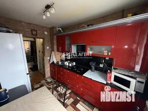 3-к квартира, вторичка, 58м2, 2/6 этаж