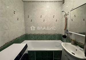 4-к квартира, вторичка, 77м2, 1/9 этаж