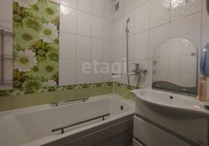 3-к квартира, вторичка, 74м2, 9/10 этаж