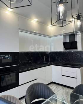 2-к квартира, вторичка, 61м2, 9/21 этаж