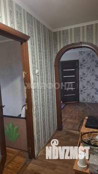 4-к квартира, вторичка, 61м2, 3/5 этаж