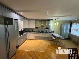 2-к квартира, вторичка, 98м2, 16/17 этаж