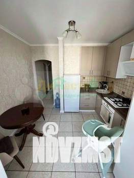 3-к квартира, вторичка, 65м2, 8/10 этаж