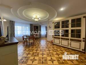 4-к квартира, вторичка, 154м2, 7/9 этаж