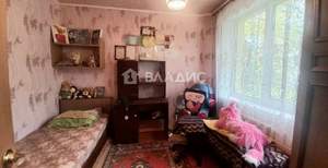 4-к квартира, вторичка, 61м2, 5/5 этаж