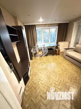 3-к квартира, вторичка, 84м2, 1/17 этаж