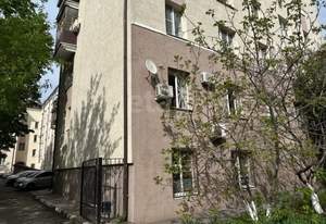 4-к квартира, вторичка, 80м2, 2/4 этаж