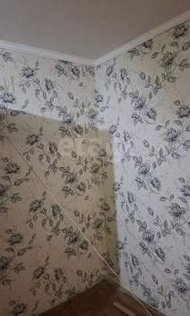 4-к квартира, вторичка, 61м2, 3/5 этаж