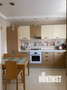 3-к квартира, вторичка, 100м2, 6/6 этаж