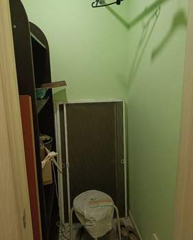 3-к квартира, вторичка, 42м2, 1/5 этаж