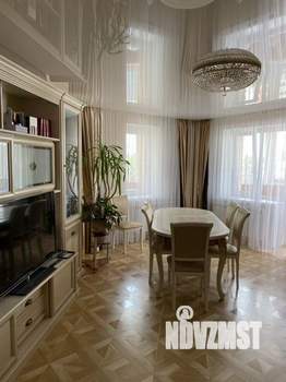 3-к квартира, вторичка, 95м2, 9/9 этаж