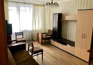 2-к квартира, вторичка, 53м2, 1/10 этаж