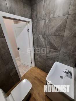 3-к квартира, вторичка, 77м2, 10/18 этаж