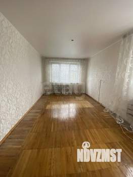 3-к квартира, вторичка, 61м2, 5/5 этаж