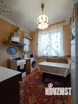 3-к квартира, вторичка, 71м2, 1/3 этаж