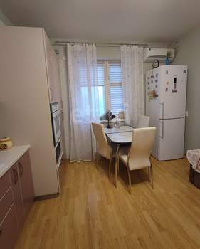 2-к квартира, вторичка, 59м2, 9/9 этаж