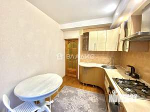 3-к квартира, вторичка, 60м2, 6/9 этаж