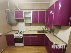 2-к квартира, вторичка, 58м2, 1/9 этаж