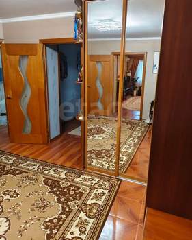 3-к квартира, вторичка, 92м2, 4/17 этаж
