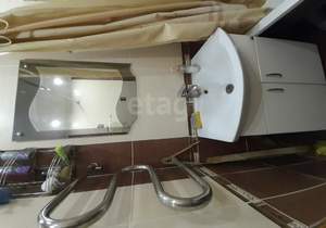 4-к квартира, вторичка, 74м2, 9/10 этаж