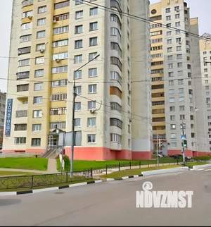 3-к квартира, вторичка, 70м2, 8/17 этаж