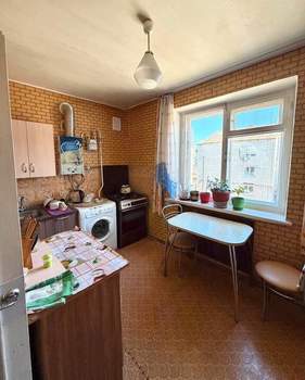 2-к квартира, вторичка, 52м2, 3/3 этаж