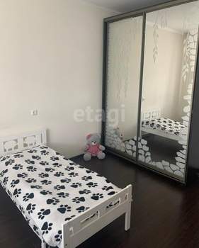 4-к квартира, вторичка, 84м2, 10/10 этаж