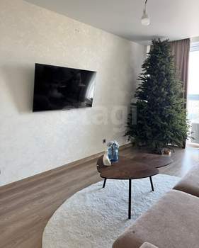 2-к квартира, вторичка, 61м2, 11/18 этаж