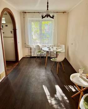 3-к квартира, вторичка, 58м2, 2/5 этаж