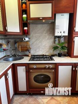 2-к квартира, вторичка, 42м2, 3/5 этаж