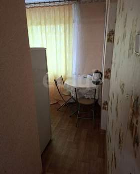 2-к квартира, вторичка, 40м2, 5/5 этаж