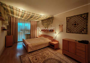 3-к квартира, вторичка, 104м2, 6/7 этаж