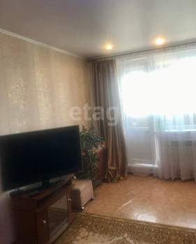 3-к квартира, вторичка, 74м2, 9/10 этаж