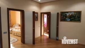 5-к квартира, вторичка, 270м2, 6/7 этаж