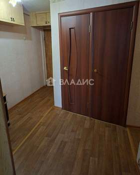 2-к квартира, вторичка, 40м2, 5/5 этаж