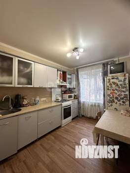4-к квартира, вторичка, 74м2, 1/9 этаж
