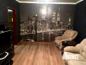 2-к квартира, вторичка, 56м2, 10/15 этаж
