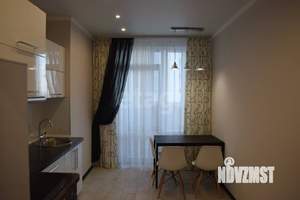 2-к квартира, вторичка, 77м2, 9/17 этаж