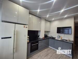 4-к квартира, вторичка, 111м2, 14/14 этаж