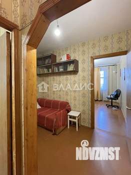 3-к квартира, вторичка, 65м2, 1/10 этаж